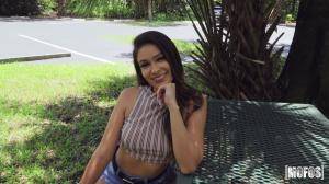 Original 3265 px/ 1837 px