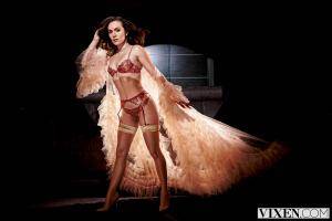 Original 2999 px/ 2000 px