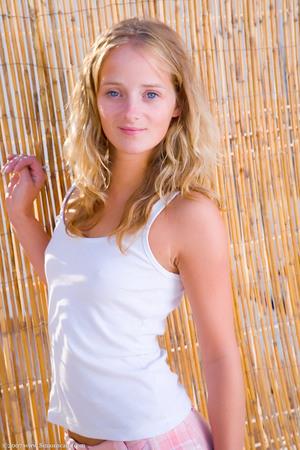 Original 961 px/ 1442 px