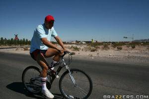 Original 900 px/ 600 px