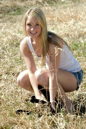 Original 1365 px/ 2048 px