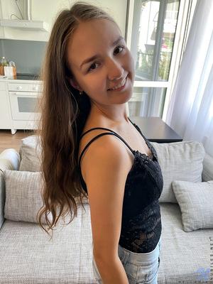 Original 2700 px/ 3600 px