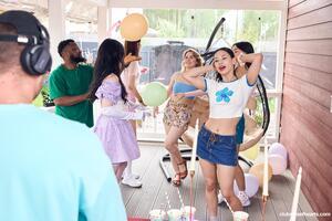 Original 6000 px/ 4002 px