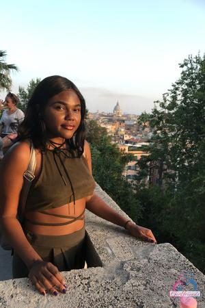 Original 2000 px/ 3000 px