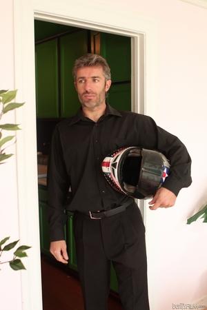 Original 1280 px/ 1920 px