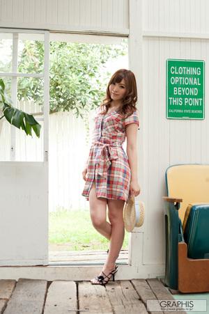 Original 852 px/ 1280 px