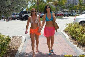 Original 900 px/ 602 px