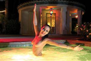 Original 4500 px/ 3000 px