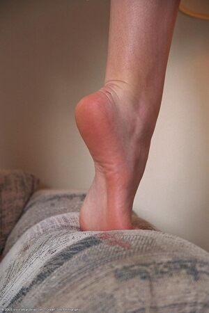 Original 682 px/ 1024 px