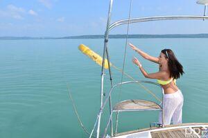 Original 1600 px/ 1067 px