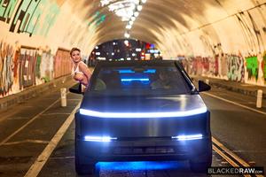 Original 2999 px/ 2000 px