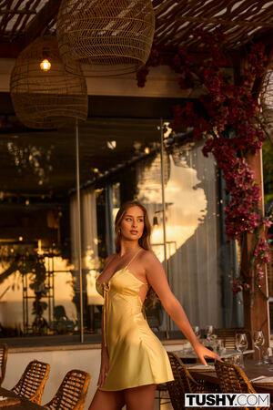 Original 2000 px/ 2999 px