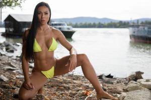 Original 3000 px/ 2000 px