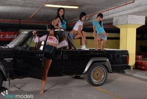 Original 3000 px/ 2008 px