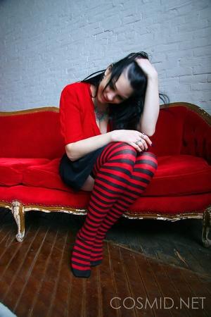 Original 1067 px/ 1600 px