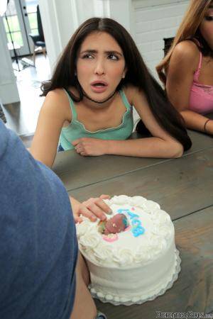 Original 3840 px/ 5760 px