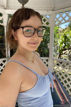 Original 2000 px/ 3000 px