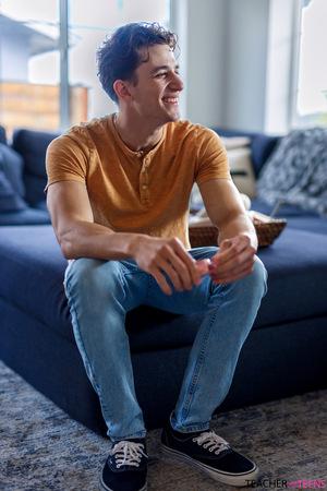 Original 1334 px/ 2000 px