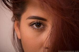 Original 2700 px/ 1800 px