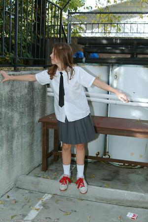 Original 684 px/ 1024 px