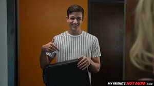 Original 2500 px/ 1406 px