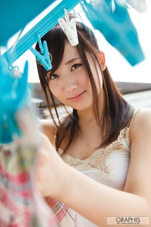 Original 853 px/ 1280 px