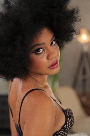 Original 1280 px/ 1920 px