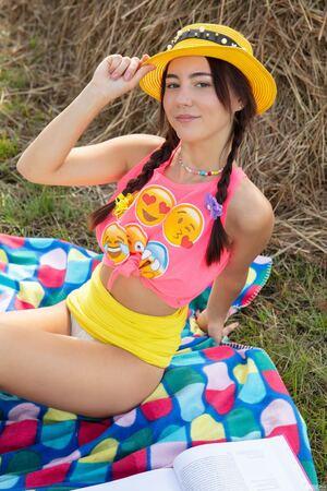 Original 854 px/ 1280 px