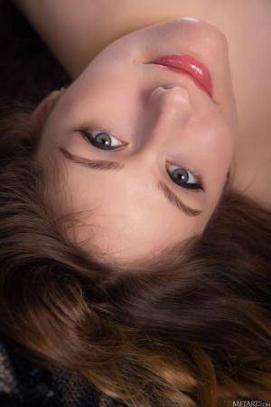 Original 854 px/ 1280 px