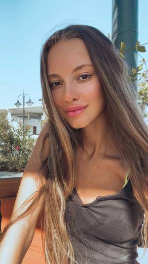 Original 1242 px/ 2208 px