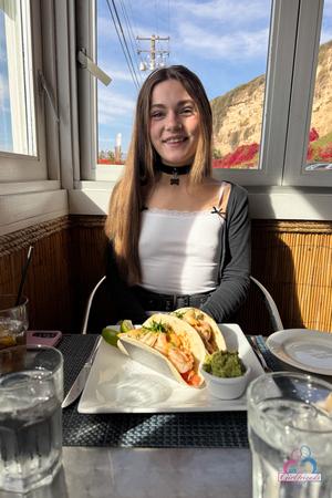 Original 2000 px/ 3000 px