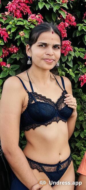 Original 584 px/ 1280 px