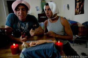 Original 900 px/ 600 px