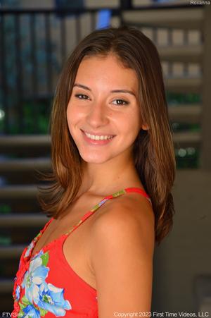 #FTVGirls - Roxanna Figure A Vs Model #FTV