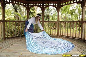 Original 1903 px/ 1269 px