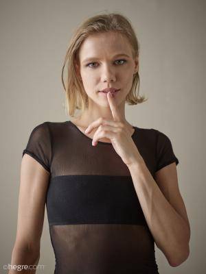 Original 10652 px/ 14204 px