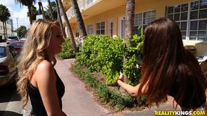 Original 3840 px/ 2162 px