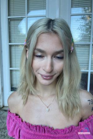 Original 2000 px/ 3000 px