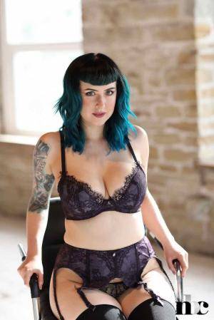 Original 854 px/ 1280 px