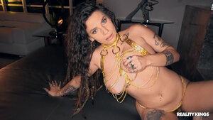 Original 3265 px/ 1837 px