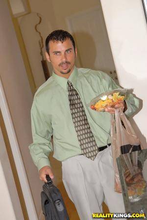 Original 602 px/ 900 px