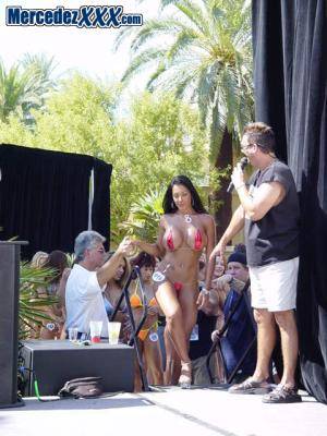 Original 480 px/ 640 px