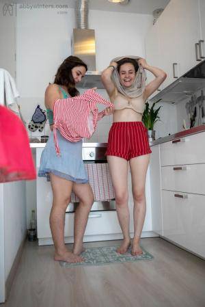 Original 854 px/ 1280 px