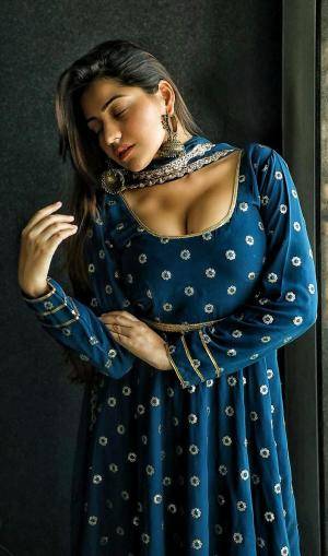 Original 795 px/ 1349 px