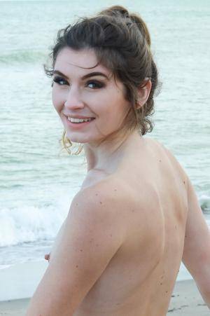 Original 930 px/ 1400 px