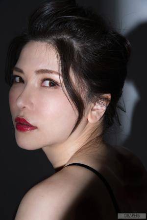 Original 2428 px/ 3648 px