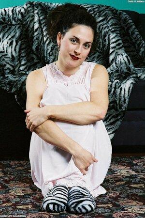 Original 683 px/ 1024 px