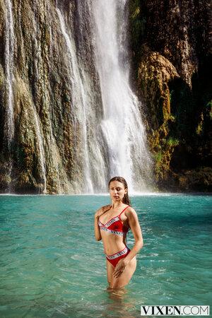 Original 2000 px/ 3000 px