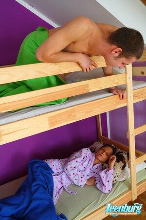 Original 1643 px/ 2464 px