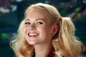 Original 3000 px/ 1997 px